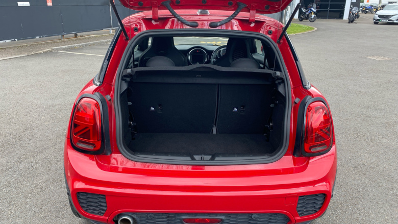 MINI Hatchback 1.5 Cooper Sport II 3dr Auto Petrol Hatchback
